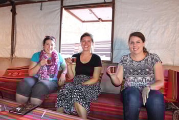 Jordan-wadi-rum-group-tea